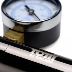 XR Brands Tom Of Finland Heavy Duty Penispomp Met Manometer 11 XR Brands Tom Of Finland Heavy Duty Penispomp Met Manometer -Sexy lingerie Verkoop 22126 heavy duty penis pumpe med trykm ler q100 04